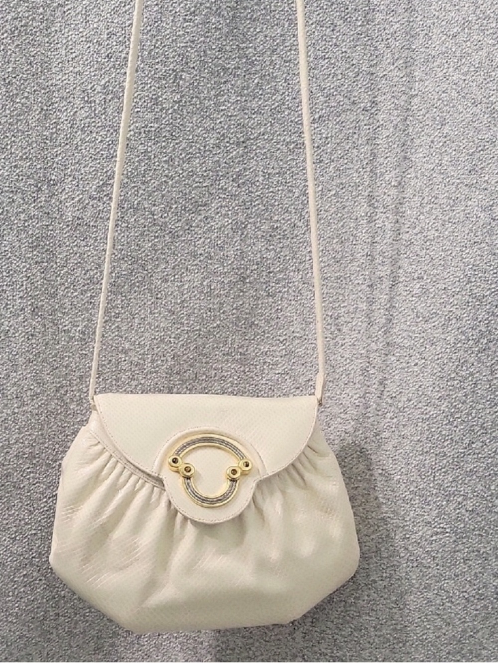 Finesse La Model Vintage Cream Snakeskin Small  Crossbody Bag